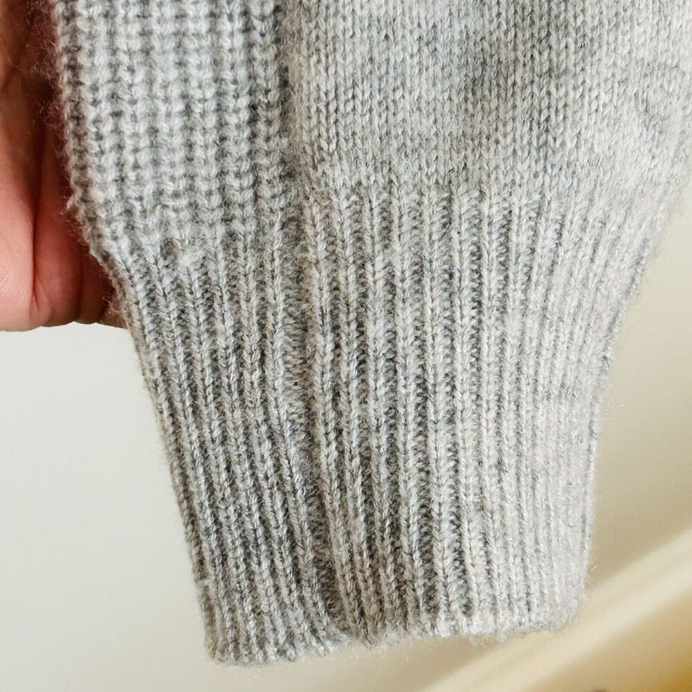 Brochu Walker Sweater Size S Gray Wool Cashmere White Shirt Tail Layered - Picture 4 of 6
